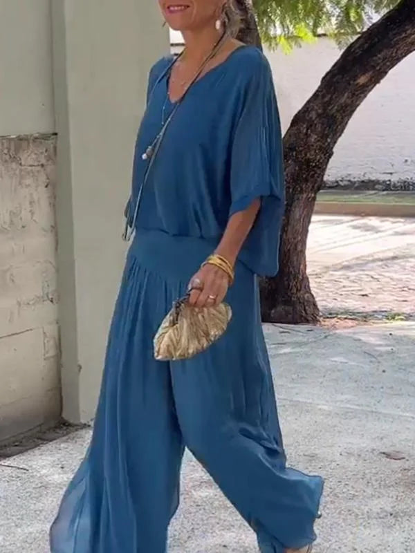 Susan - Two-Piece Set V-Neck