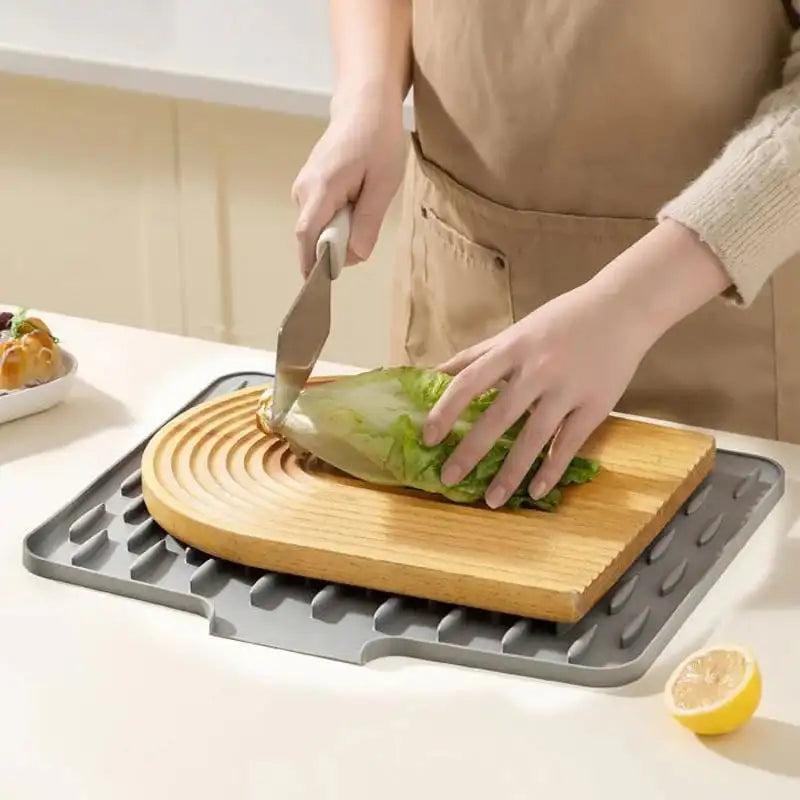 No-Spill Kitchen Drying Mat