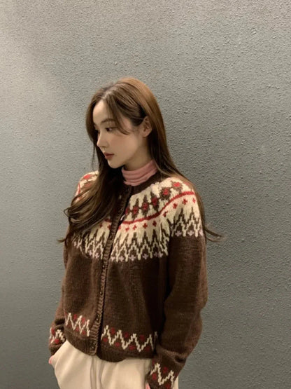 Winter Retro Cardigan
